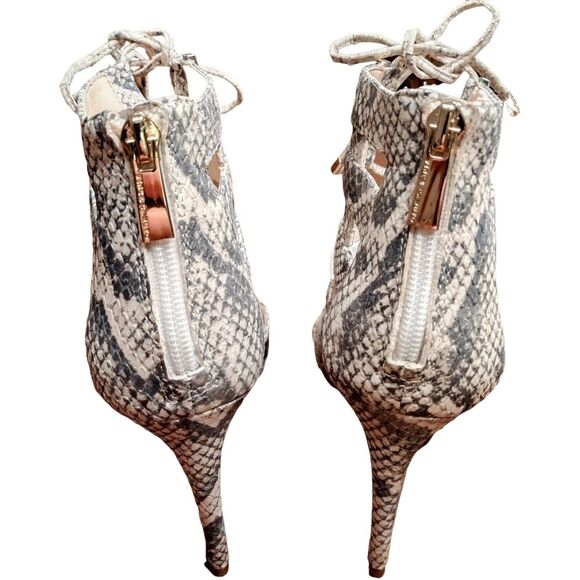 Vince Camuto Snakeskin Print Gladiator Heels With Zipper, 6.5M, Black/White/Tan - Picture 8 of 12